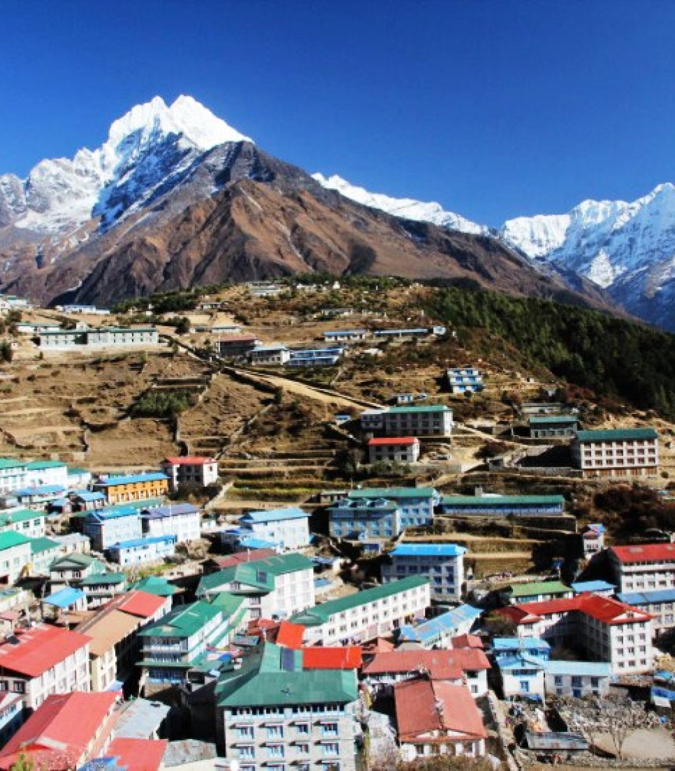Everest Luxury Trek